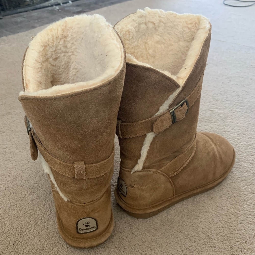 Tall BearPaw boots- size 8